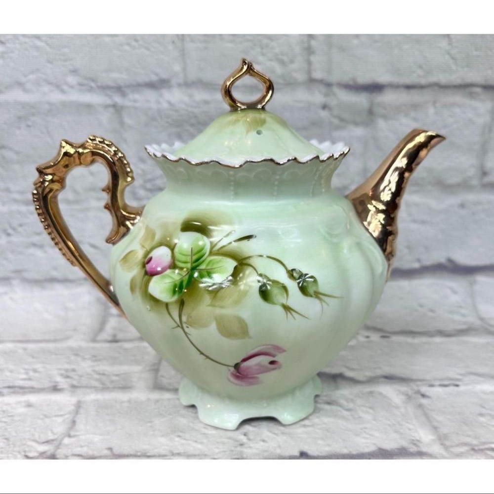 Vintage 1950s Lefton Heritage 22K Gilt Hand Painted Floral teapot - Picture 2 of 7
